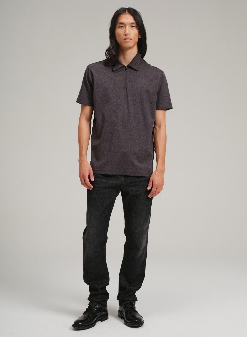 Etiqueta negra Chomba cierre liquid cotton