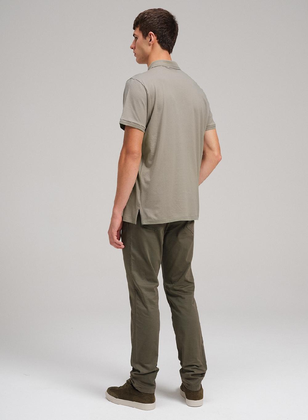 Etiqueta Negra Chomba Rib Cierre Luxury