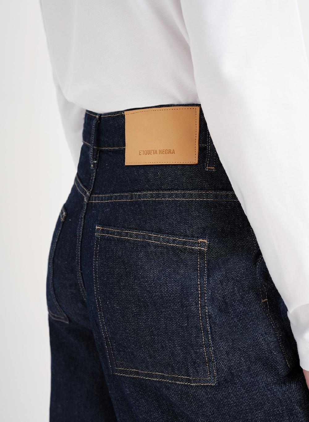 Etiqueta Negra Jean Ancho Azul
