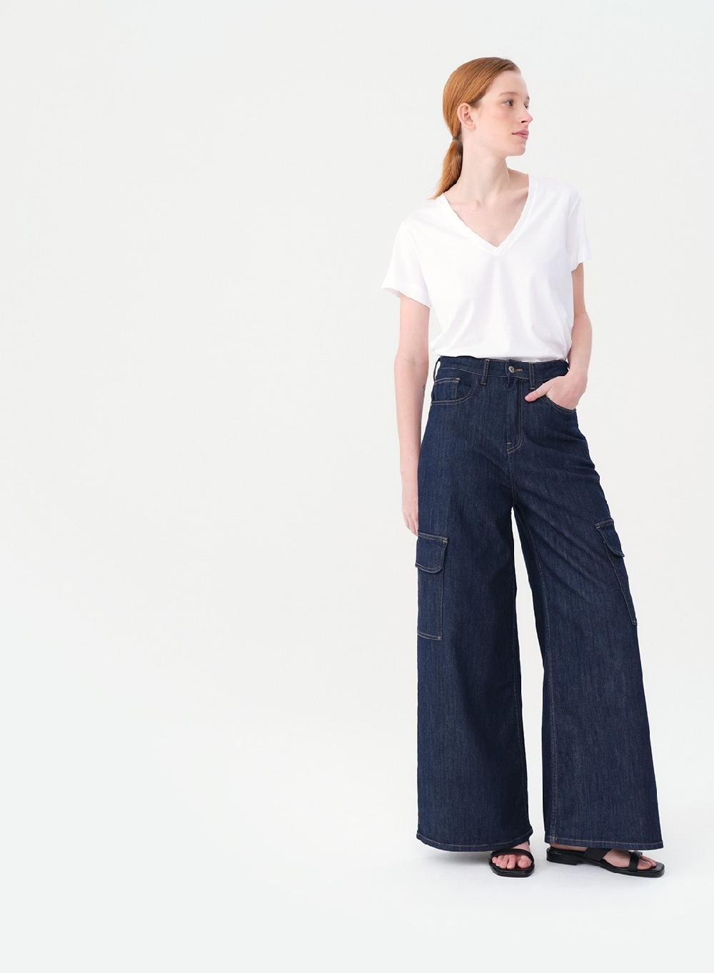 Etiqueta negra Jean ancho cargo denim