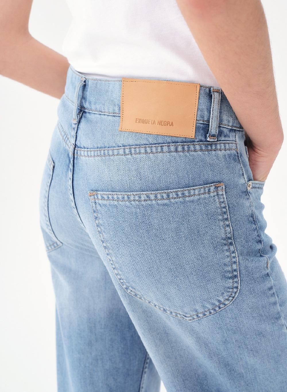 Etiqueta Negra Jean Suelto Liviano