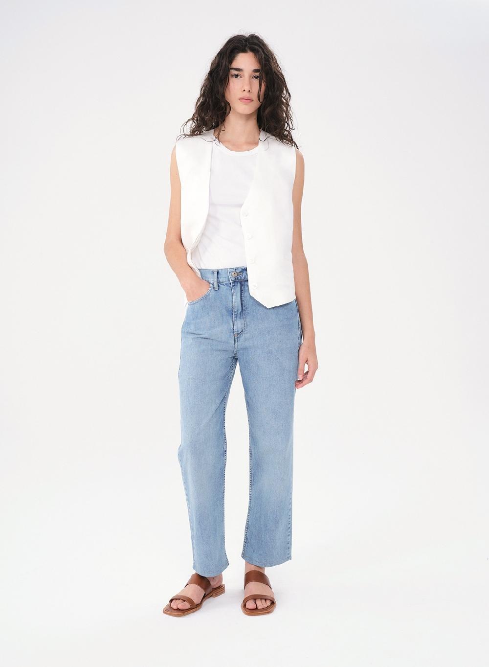 Etiqueta negra Jean suelto liviano