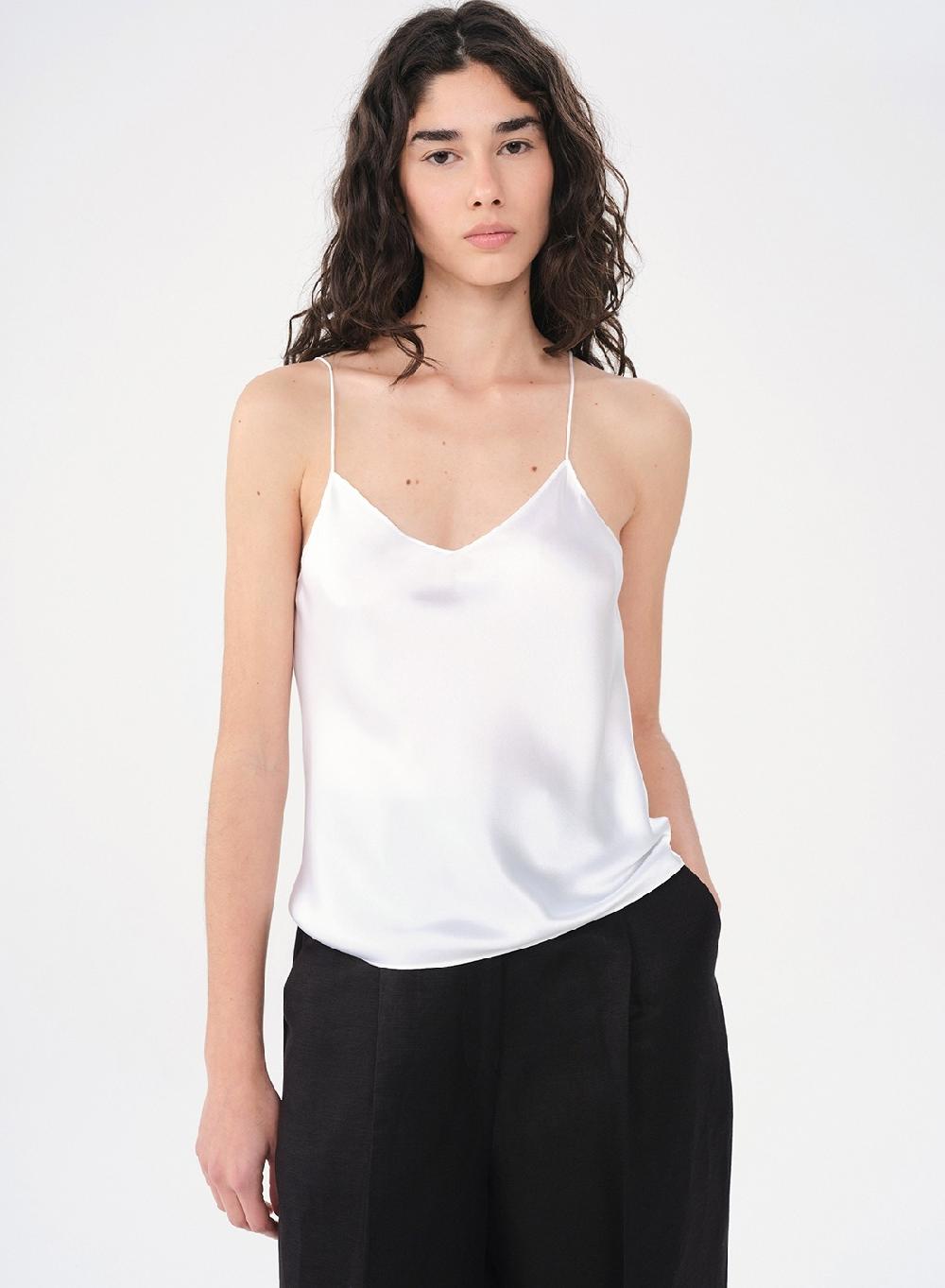 Etiqueta negra MUSCULOSA SEDA