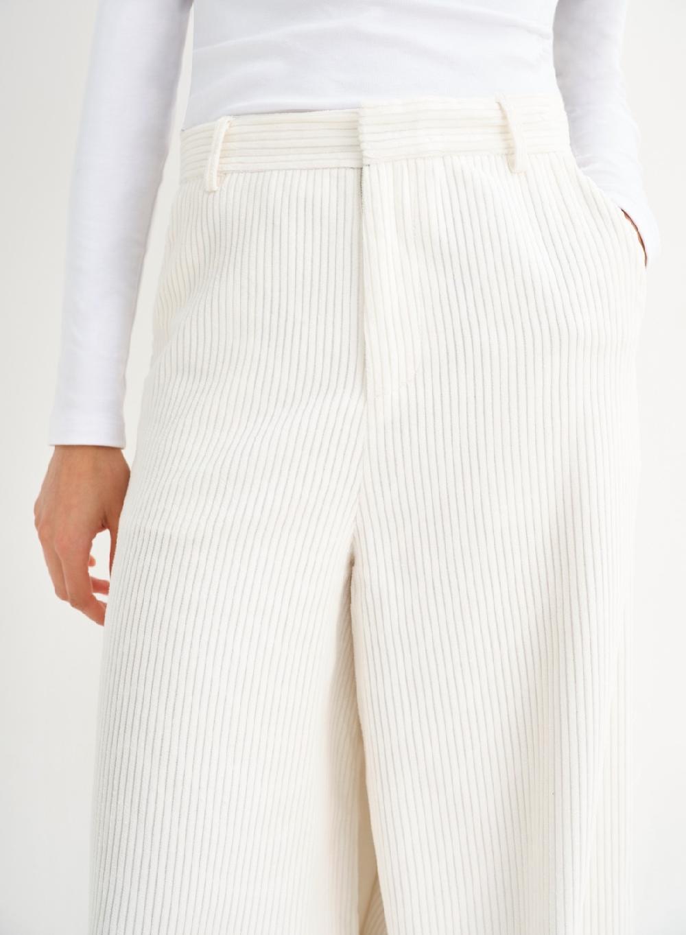 Etiqueta Negra Pantalon Ancho Corderoy