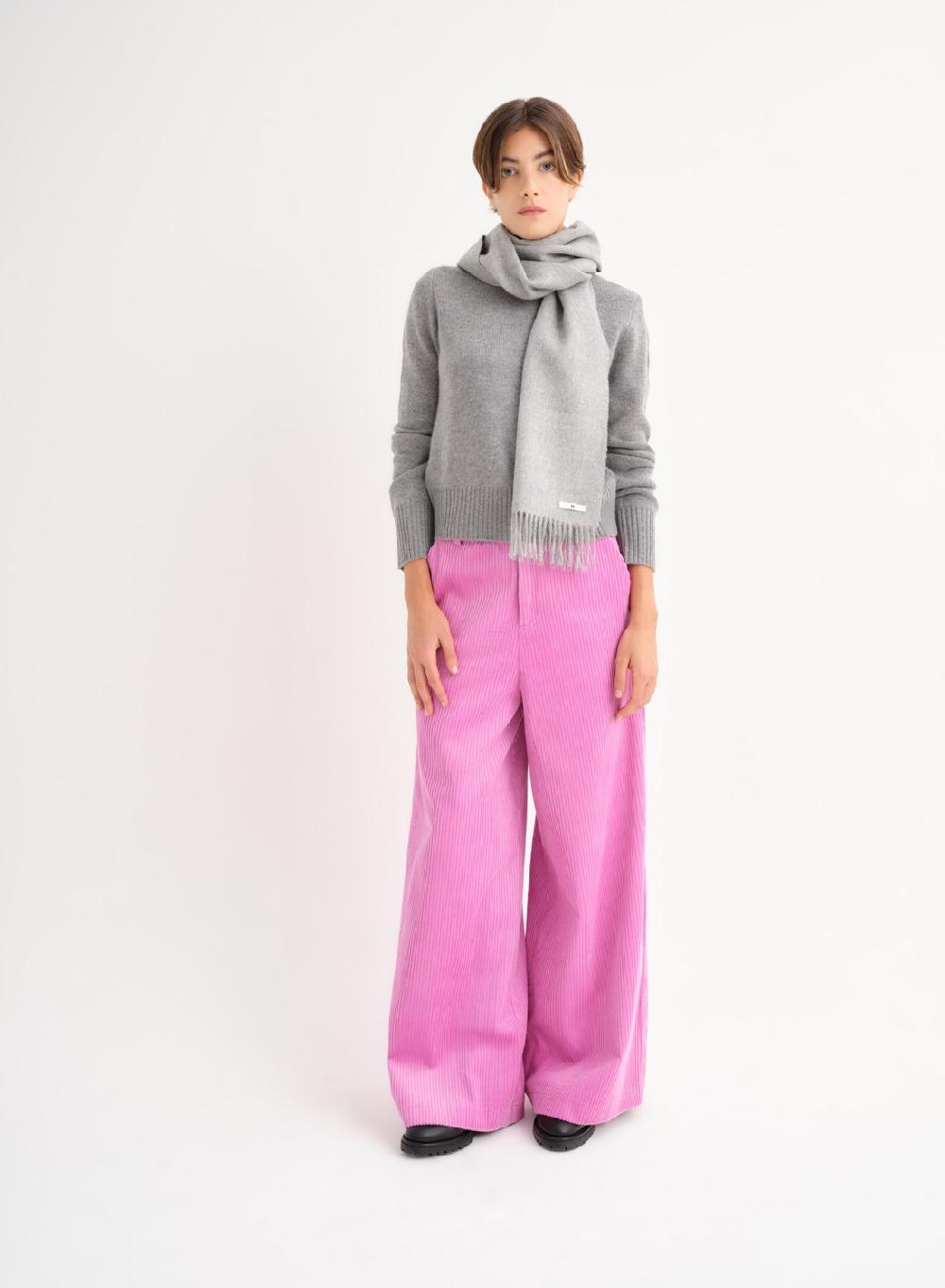 Etiqueta negra Pantalon ancho corderoy