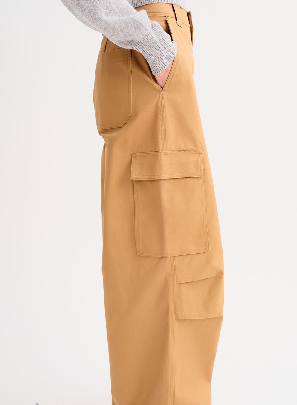 Etiqueta negra Pantalon bolsillos gabardina