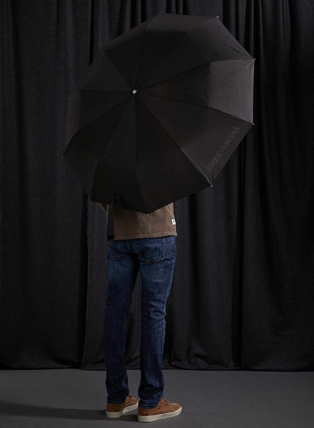 Etiqueta Negra Paraguas Automatico Madera