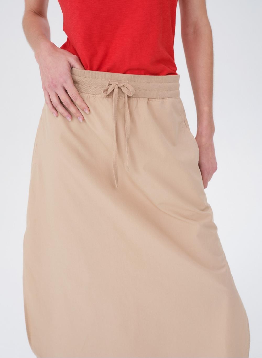 Etiqueta Negra Pollera Combinada