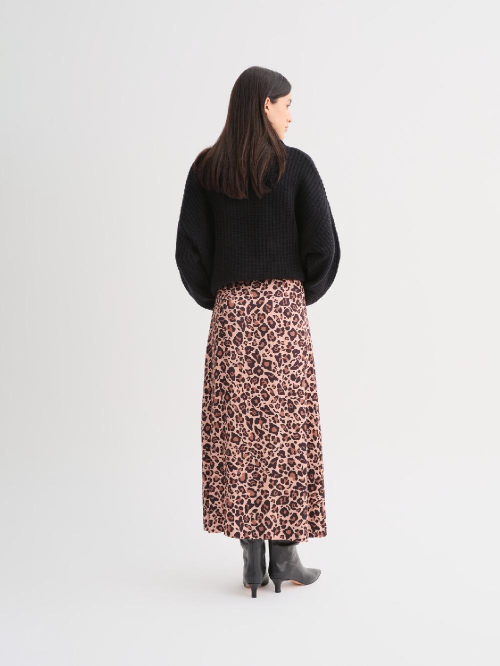 Etiqueta Negra Pollera Saten Estampada