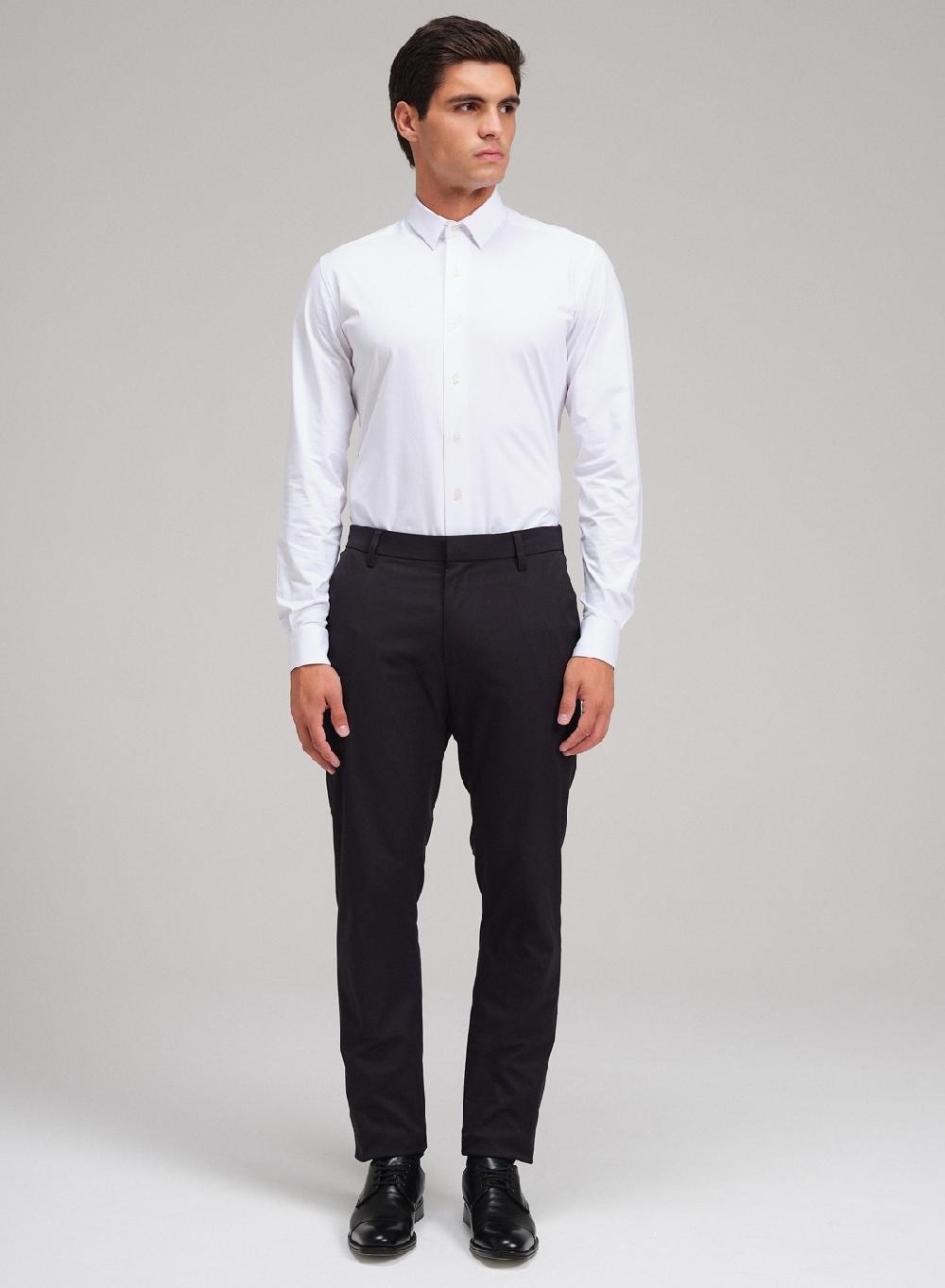 Etiqueta negra PREVENTA - Pantalon chino tech