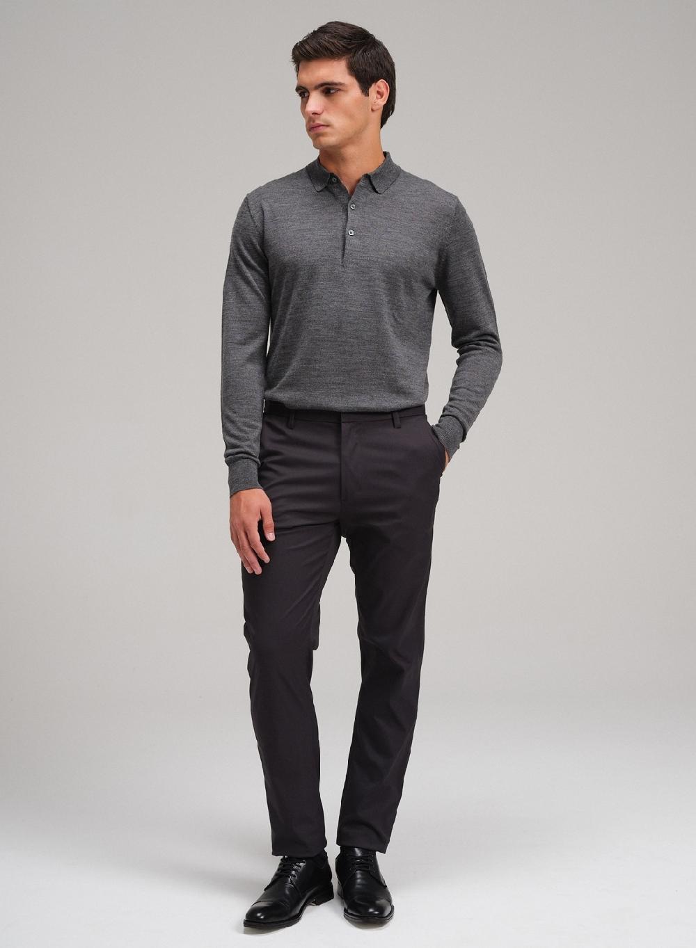 Etiqueta negra PREVENTA - Pantalon chino tech