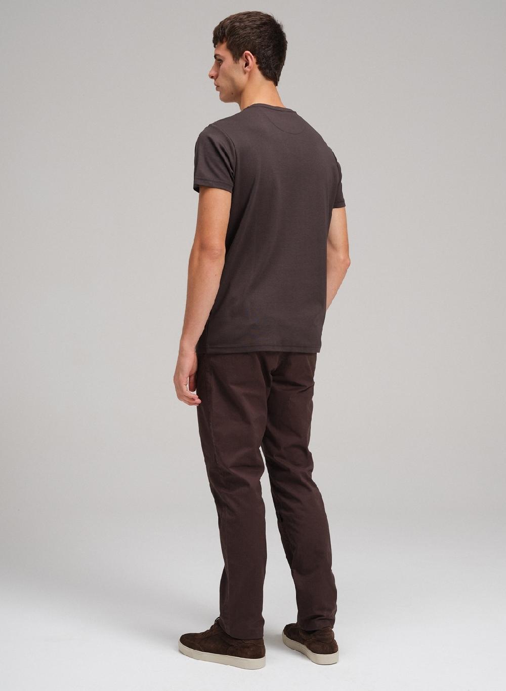 Etiqueta Negra Remera Cuello U Liquid Cotton