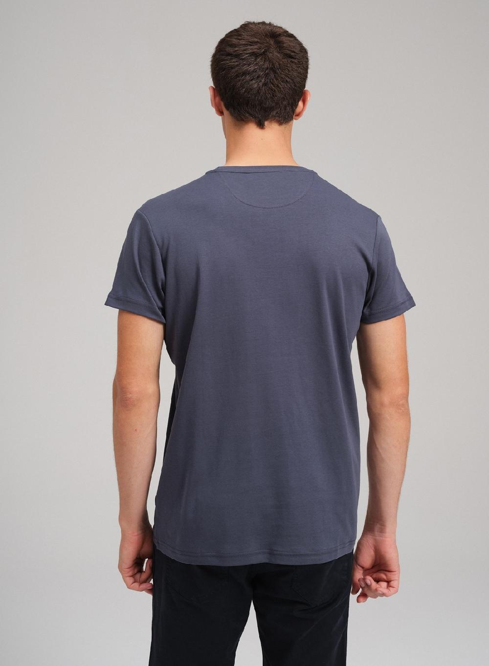 Etiqueta Negra Remera Cuello U Liquid Cotton