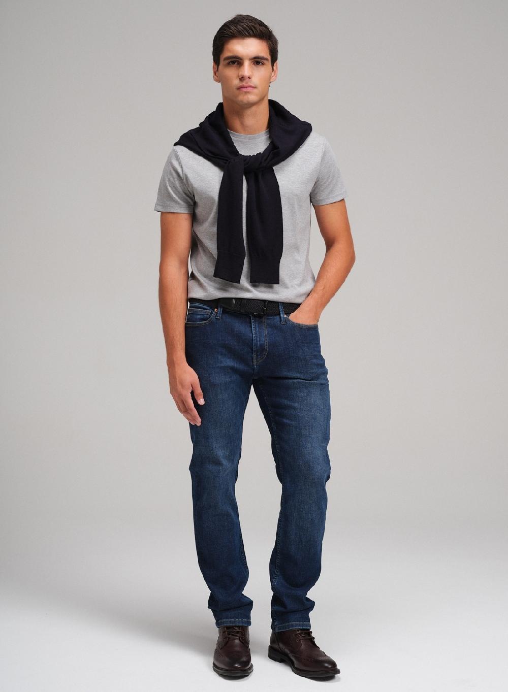 Etiqueta Negra Remera Cuello U Liquid Cotton