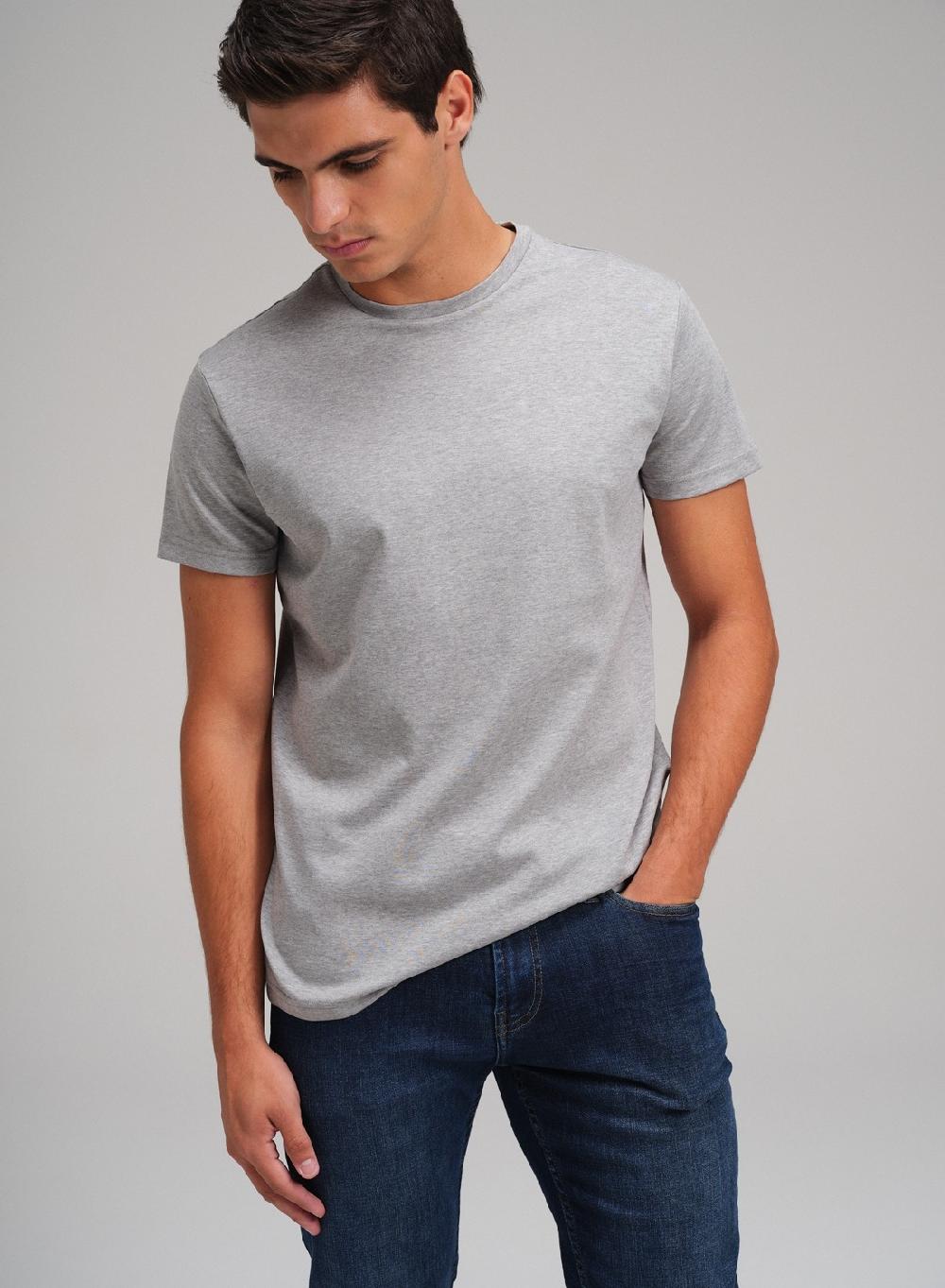 Etiqueta Negra Remera Cuello U Liquid Cotton