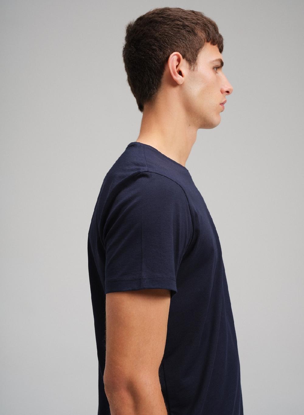 Etiqueta Negra Remera Luxury Cuello U