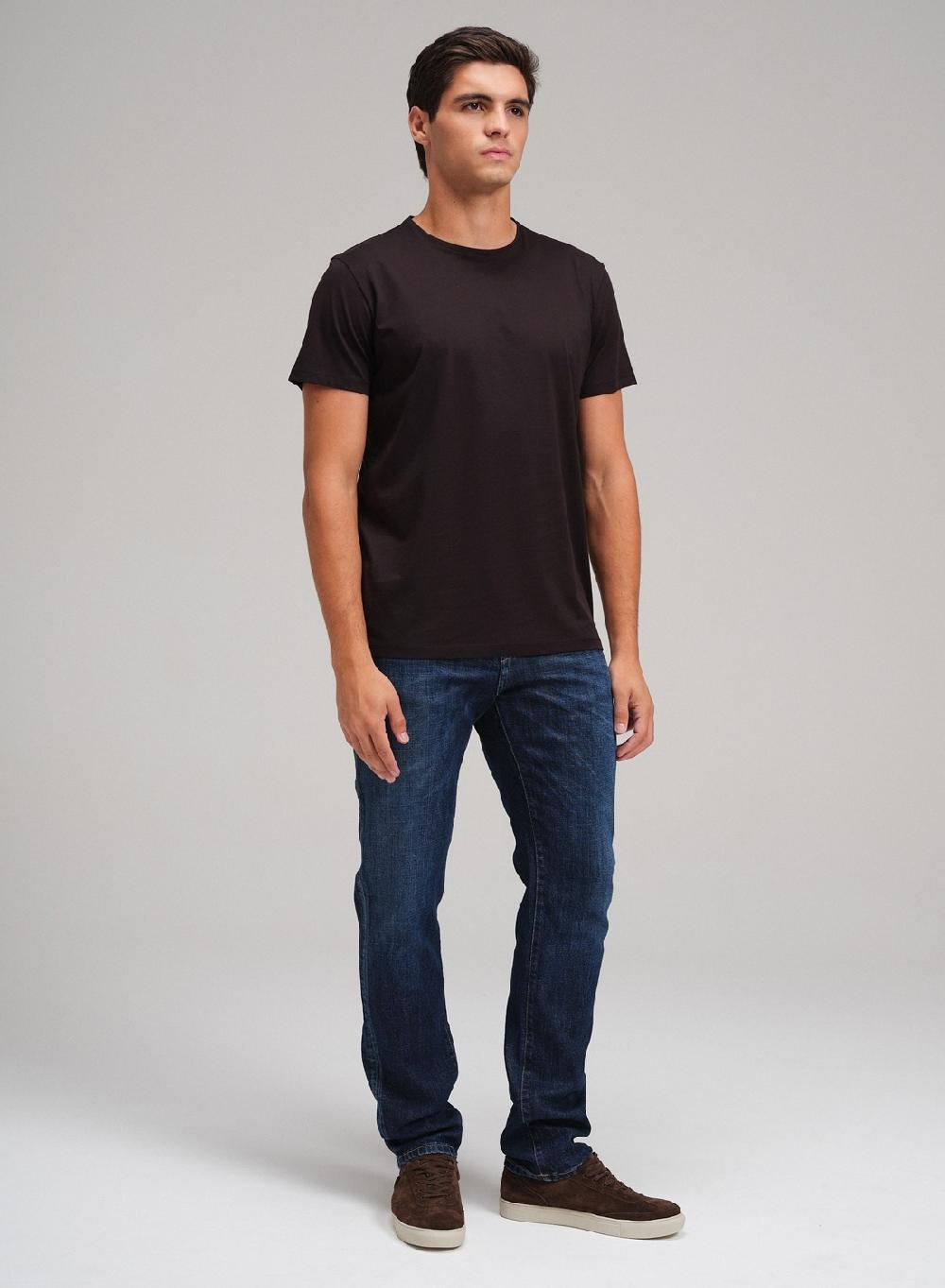 Etiqueta negra Remera luxury cuello U