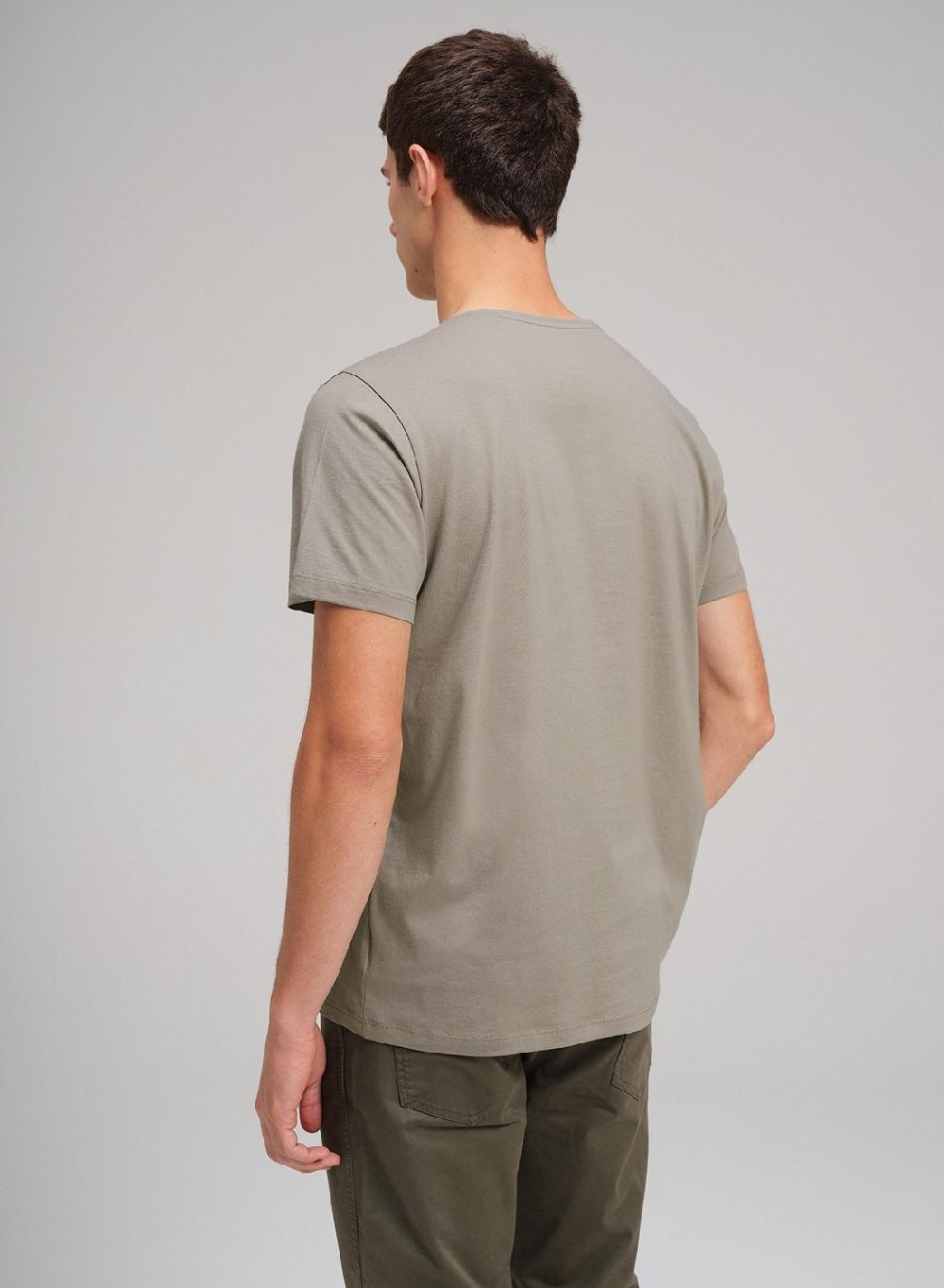 Etiqueta Negra Remera Luxury Cuello U