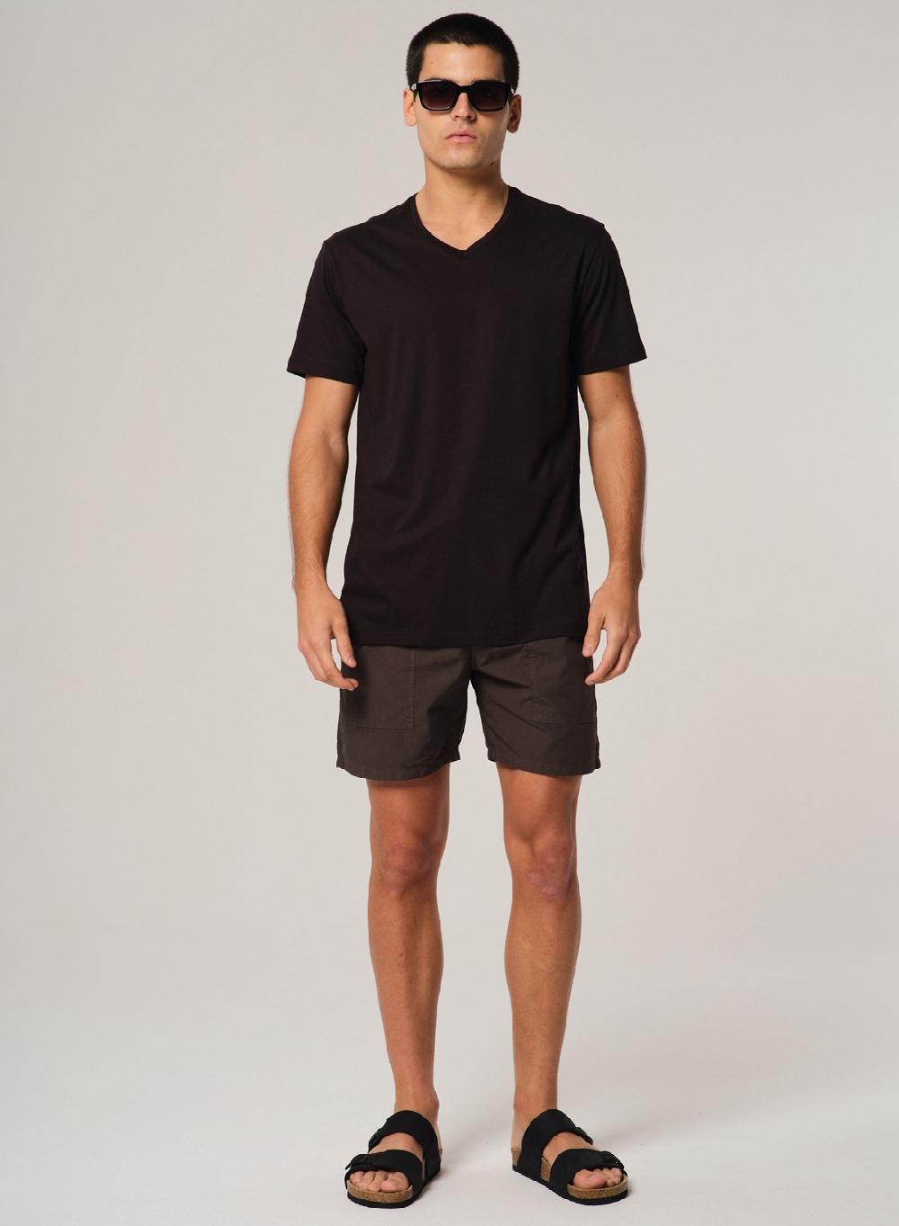 Etiqueta negra Remera luxury cuello V