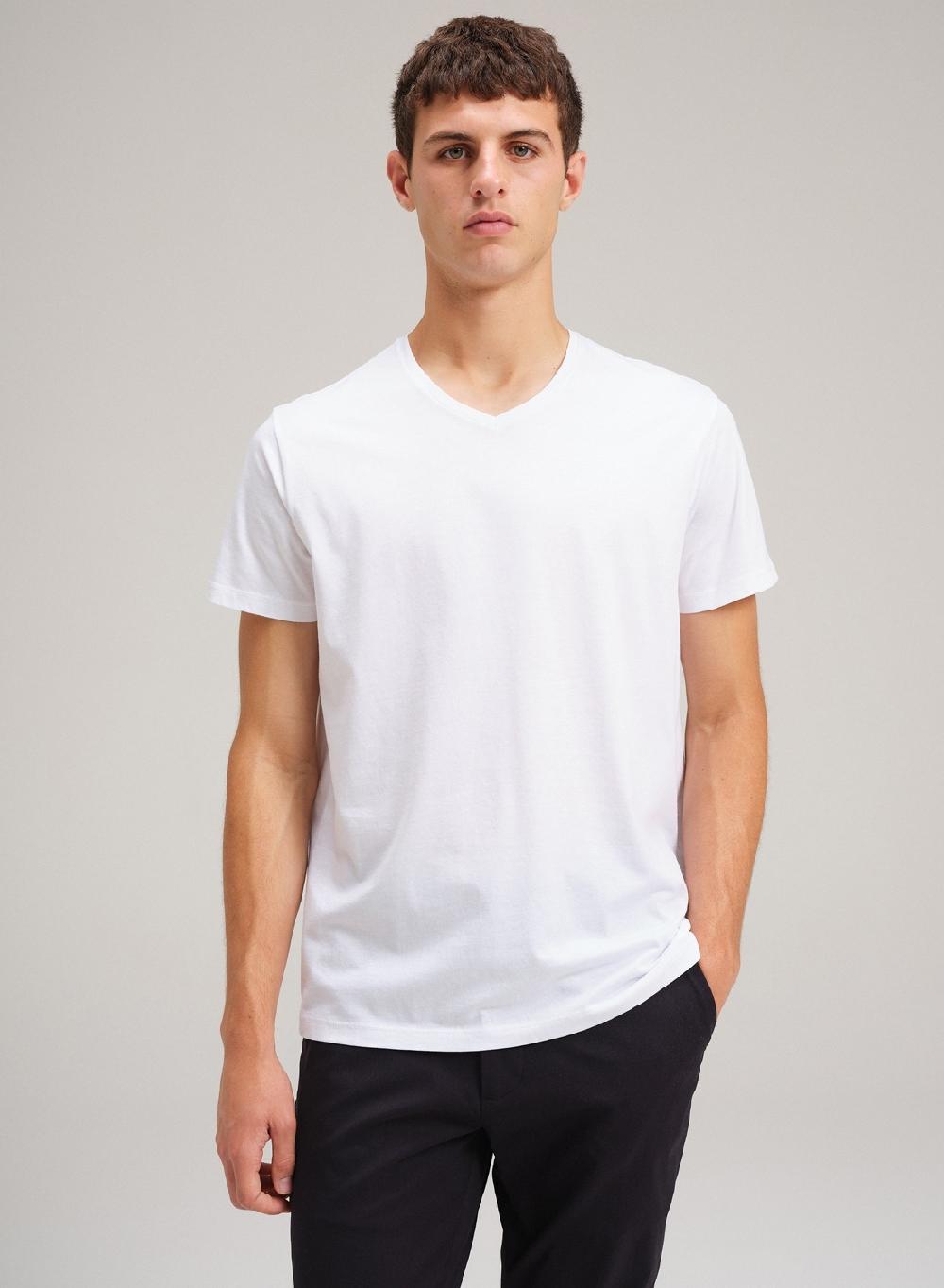 Etiqueta Negra Remera Luxury Cuello V