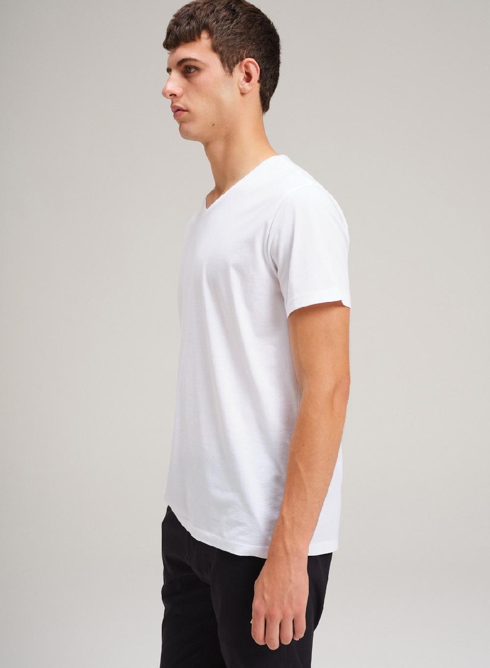 Etiqueta Negra Remera Luxury Cuello V