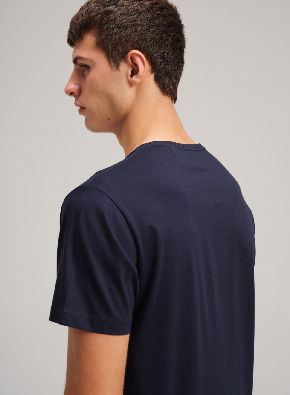 Etiqueta Negra Remera Luxury Cuello V