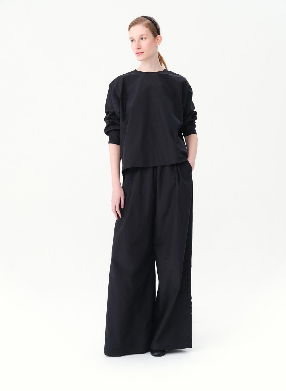Etiqueta negra REMERA OVERSIZE FORMAL