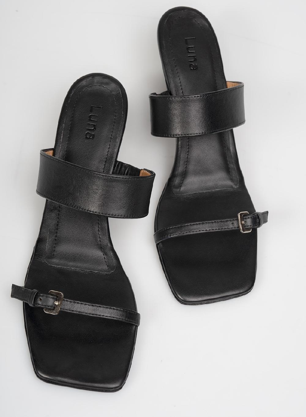 Etiqueta Negra Sandalia Tiras