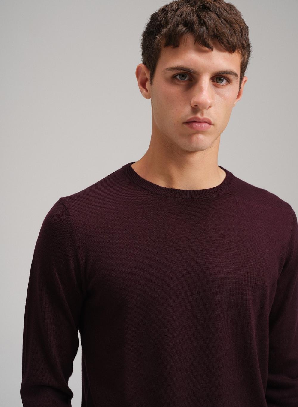 Etiqueta Negra Sweater Cuello U Merino