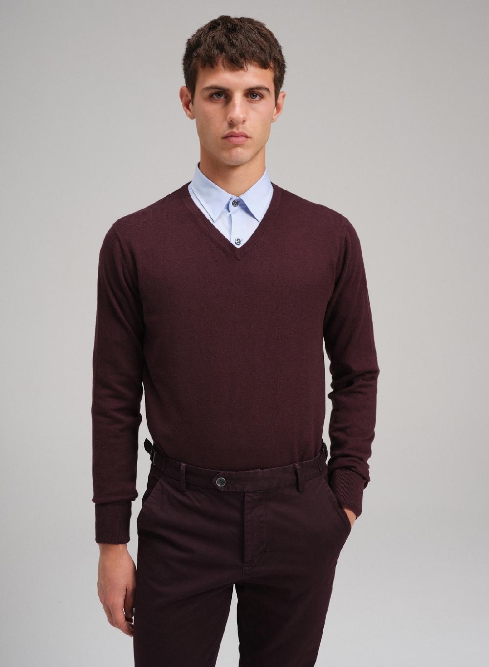 Etiqueta negra Sweater cuello V algodon cashmere