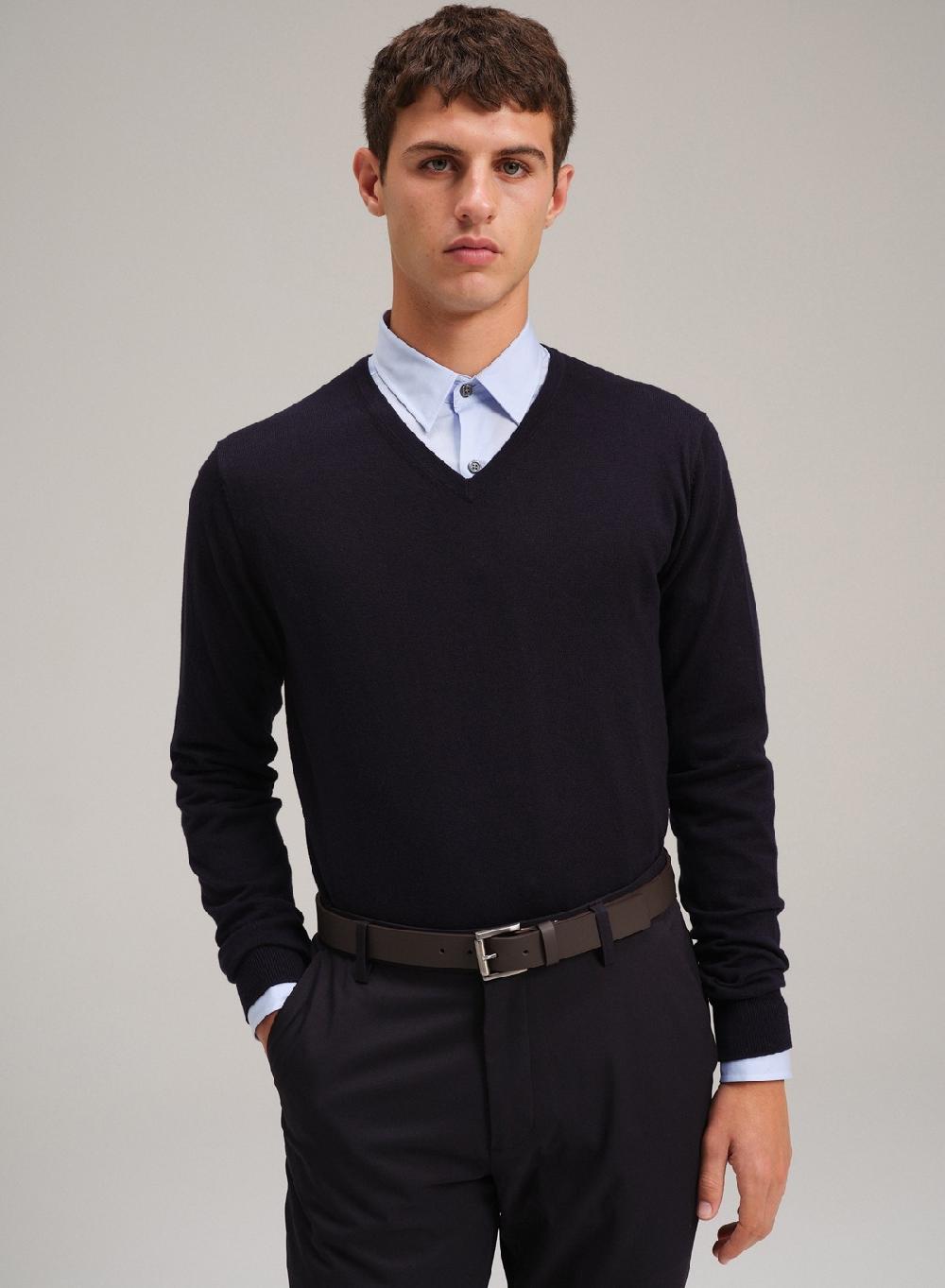 Etiqueta Negra Sweater Cuello V Algodon Cashmere