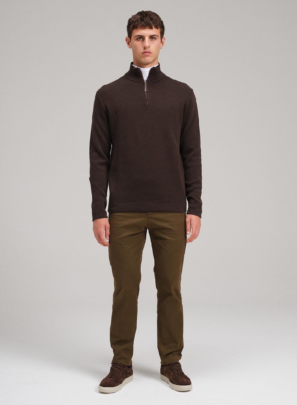 Etiqueta negra Sweater media polera cierre Ottoman