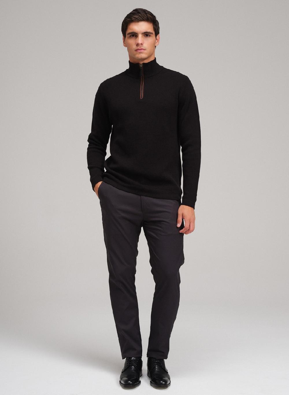 Etiqueta negra Sweater media polera cierre Ottoman