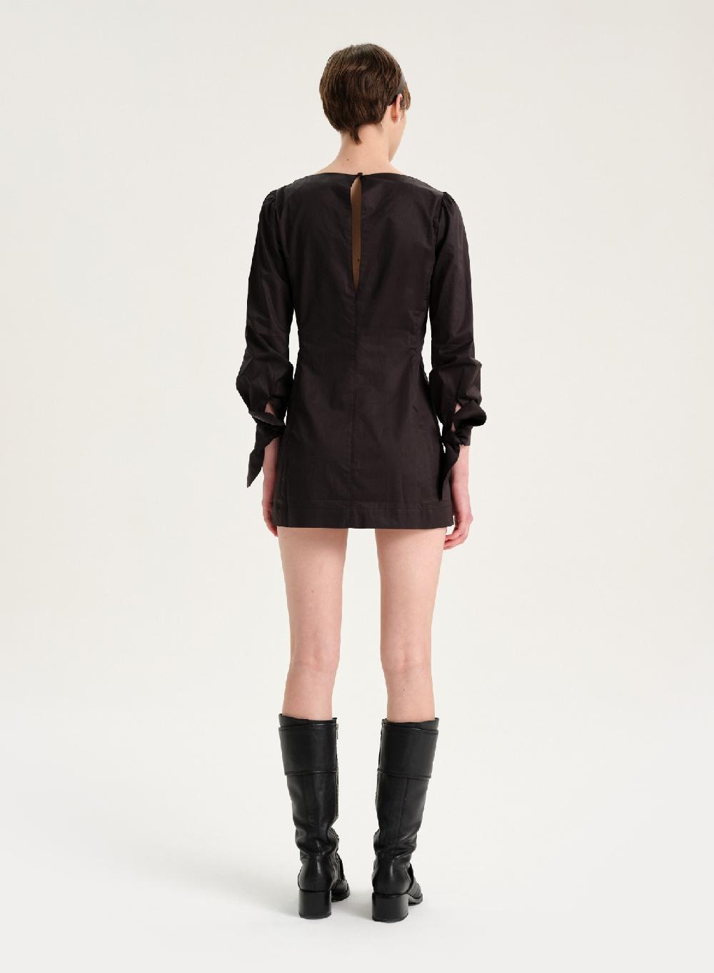 Etiqueta Negra Vestido Manga Larga Poplin