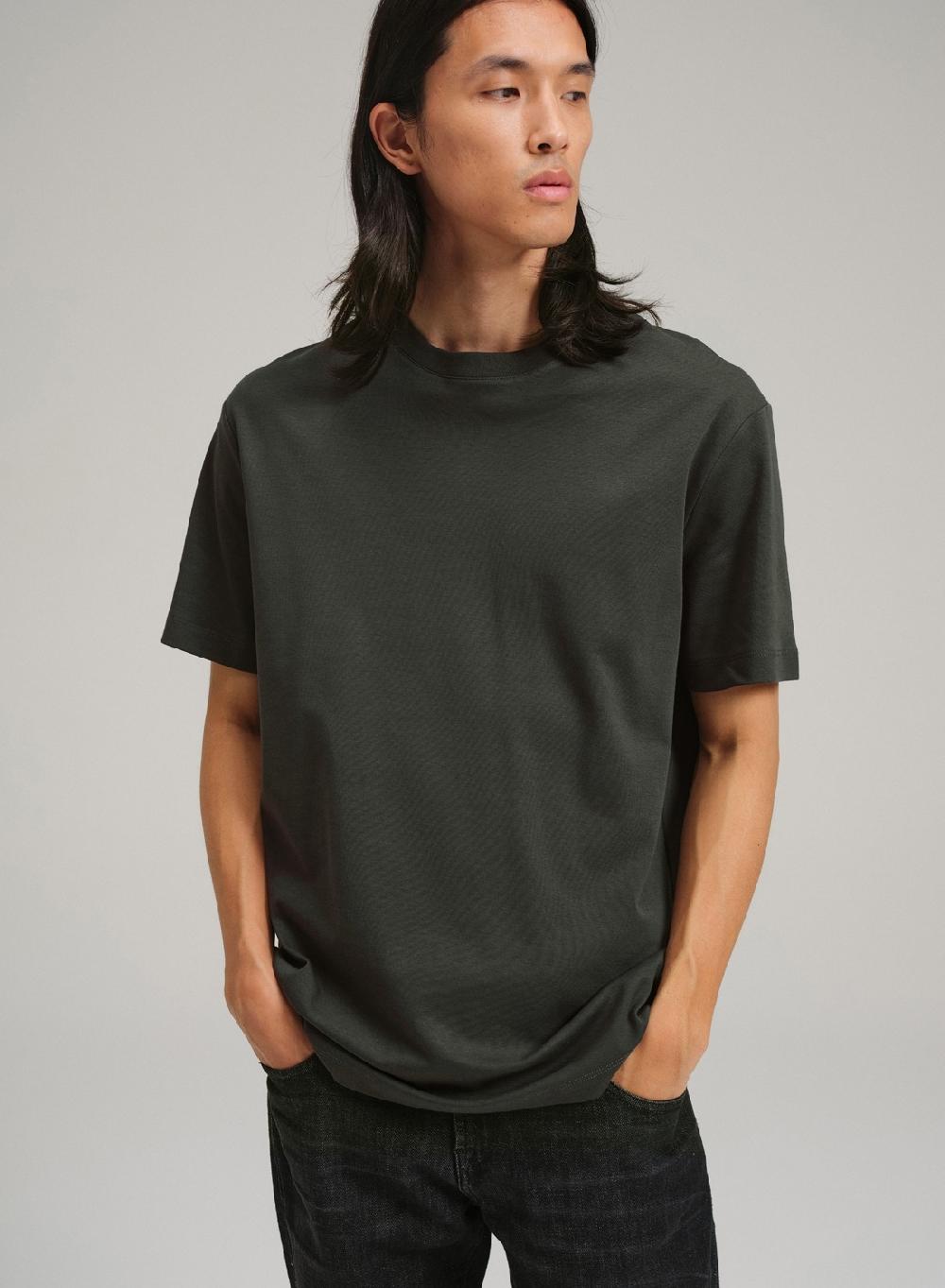 Etiqueta Negra Remera Cuello Redondo Boxy Luxury Touch