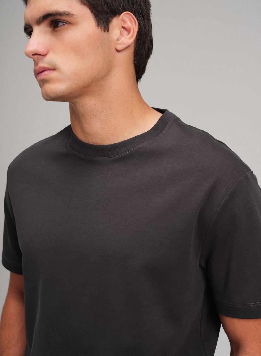 Etiqueta Negra Remera Cuello Redondo Boxy Luxury Touch