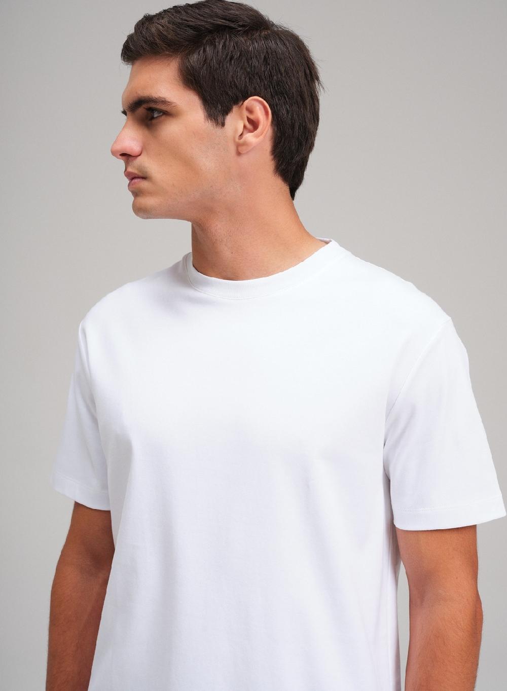 Etiqueta Negra Remera Cuello Redondo Boxy Luxury Touch