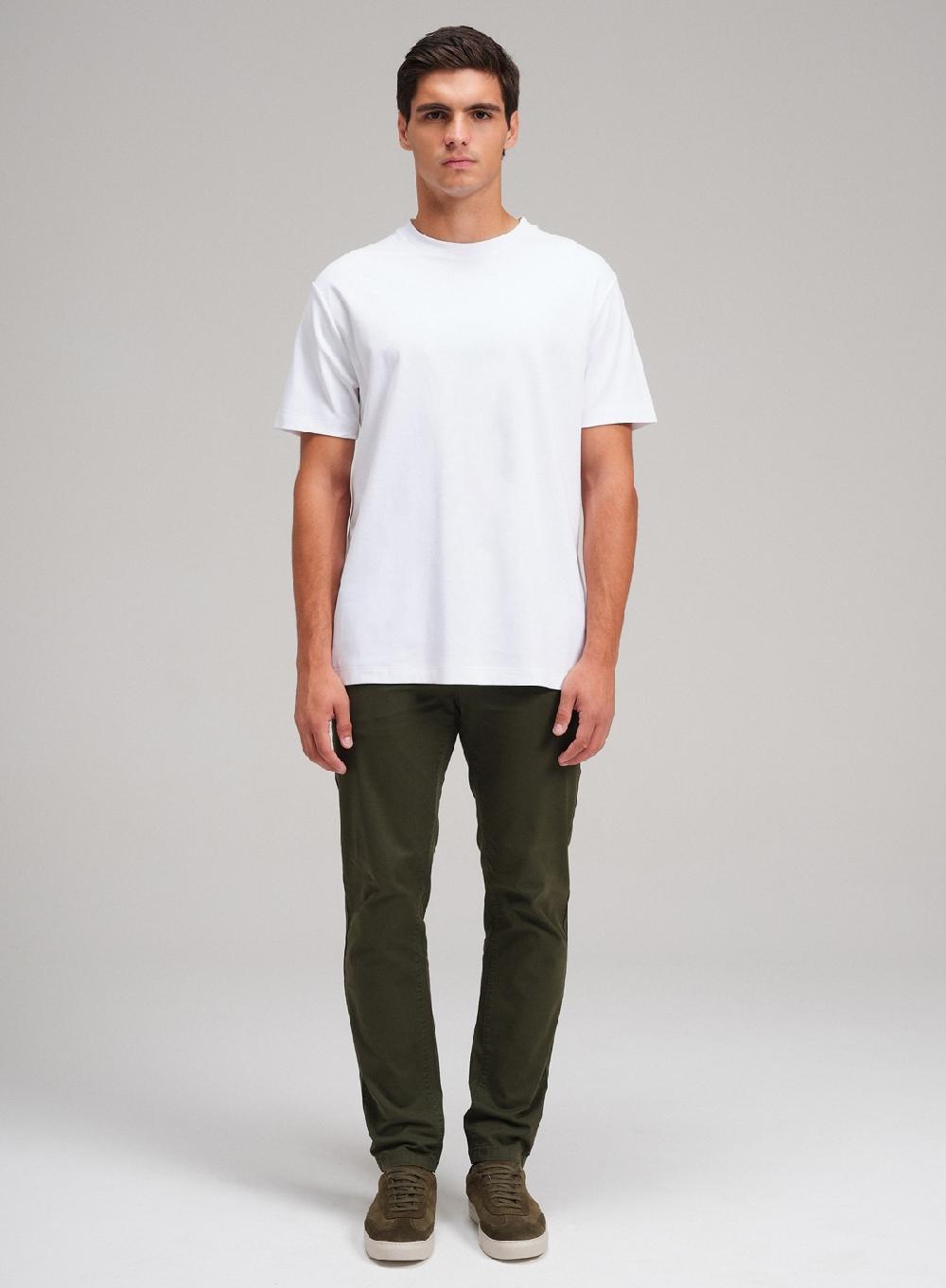 Etiqueta negra Remera cuello redondo boxy luxury touch