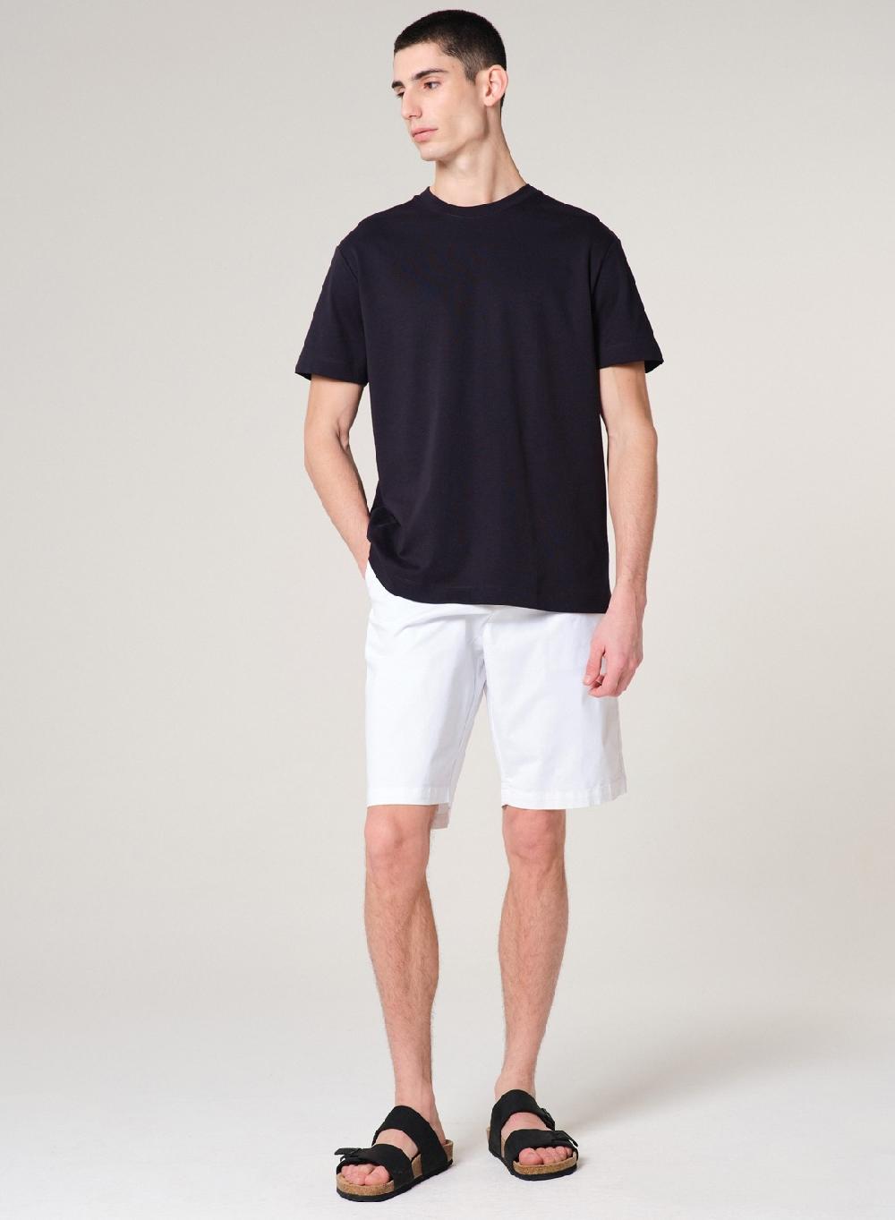 Etiqueta Negra Remera Cuello Redondo Boxy Luxury Touch