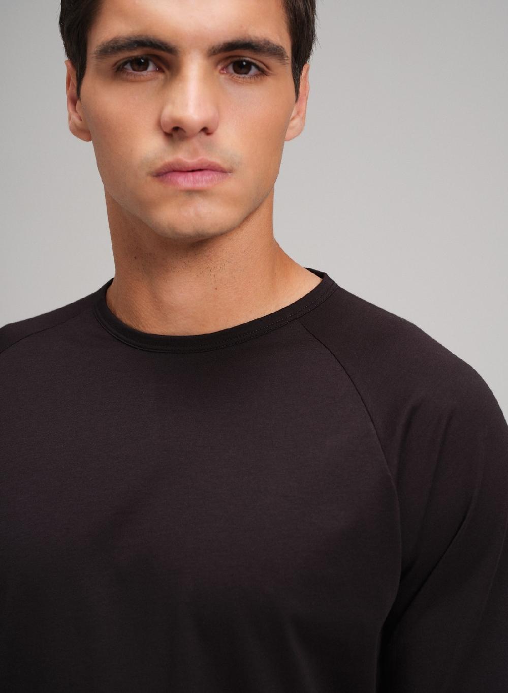 Etiqueta Negra Remera Raglan Cuello U Manga Larga Luxury