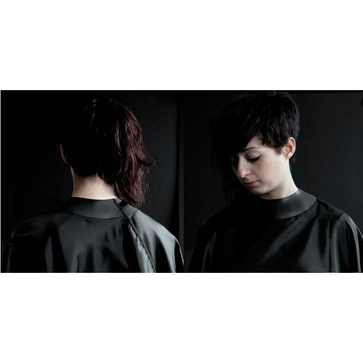 Eurostil PEINADOR UNI GOWN CON MANGAS CIERRE NEOPRENO