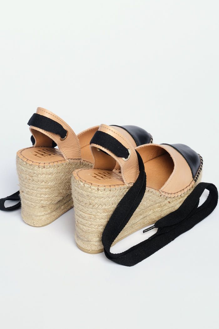Fabiolas Alpargata Altearas Beige/Negro