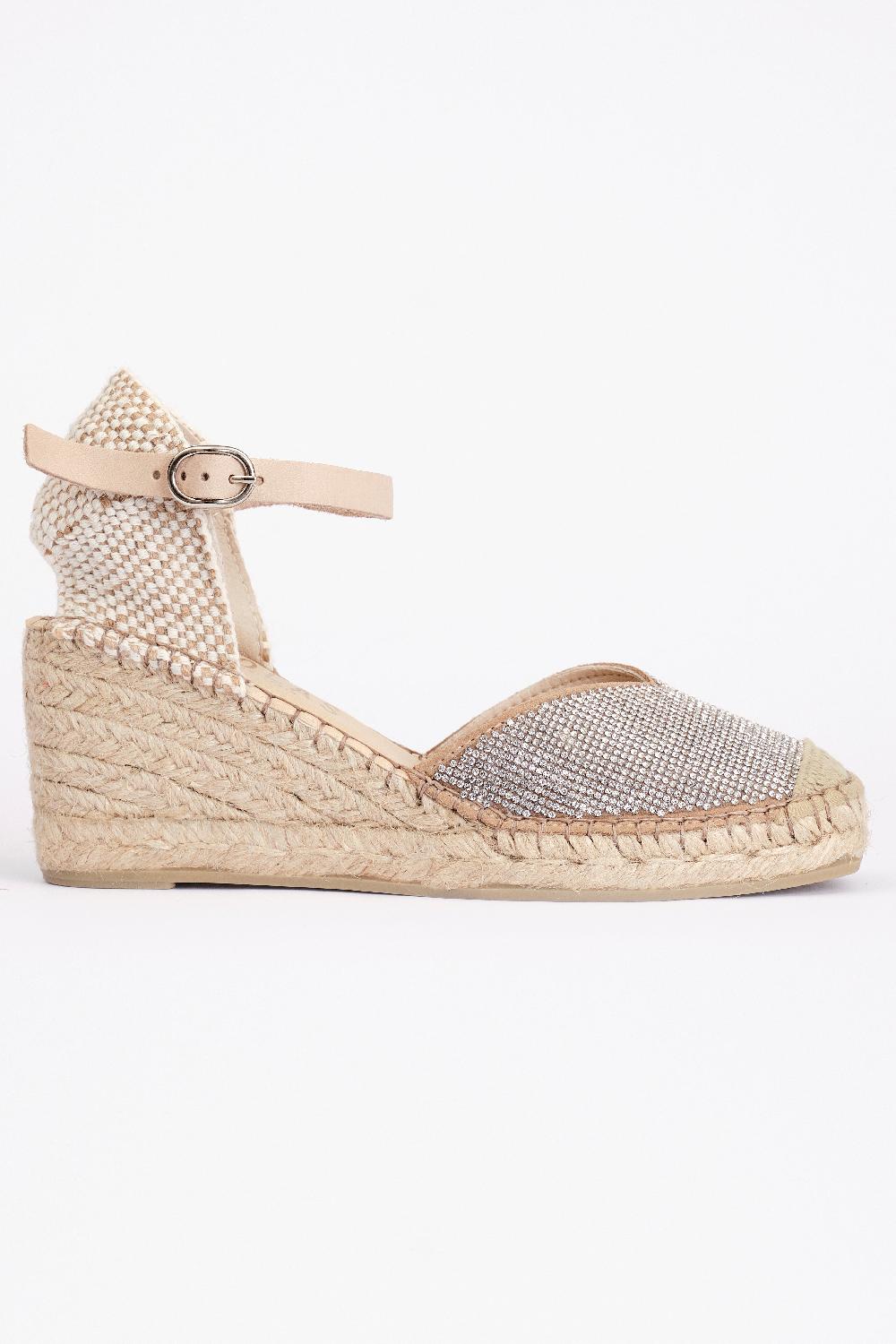 Fabiolas Alpargata Estilosa Beige