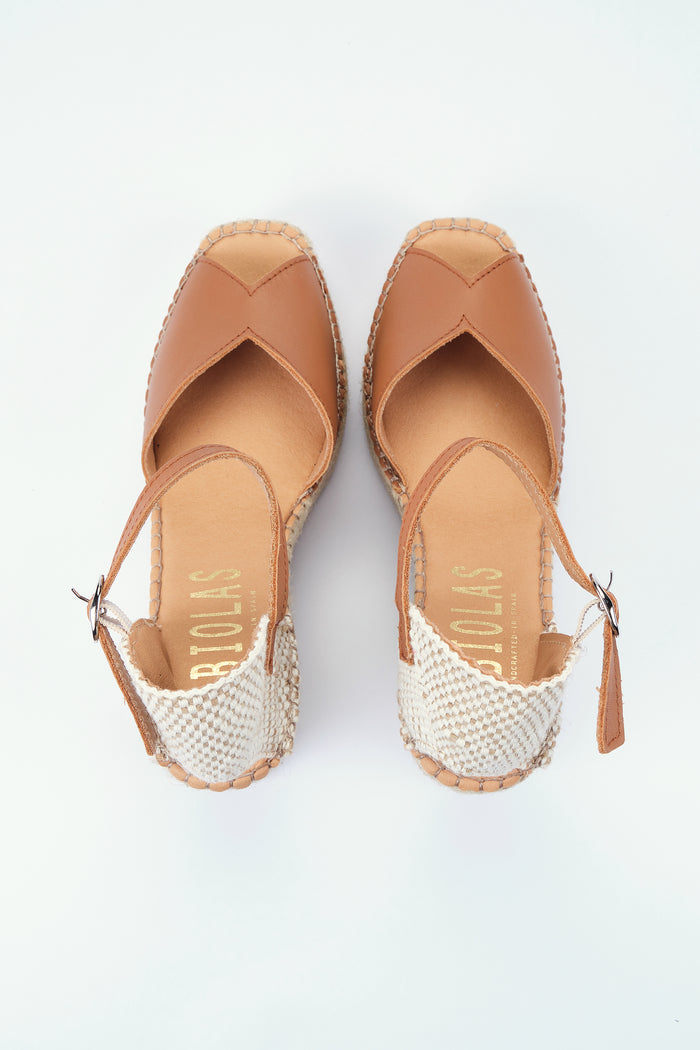 Fabiolas Sandalia Violeta Marrón