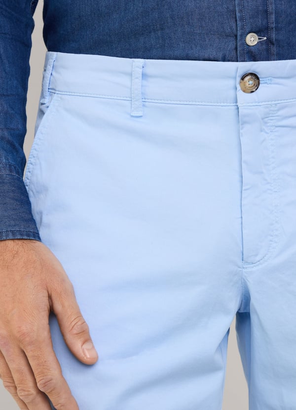 Façonnable Bermuda Elástica Teñida En Prenda