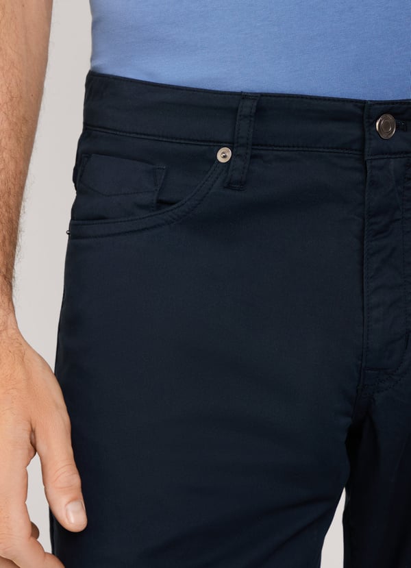 Façonnable Pantalón Gabardina Fit Clásico