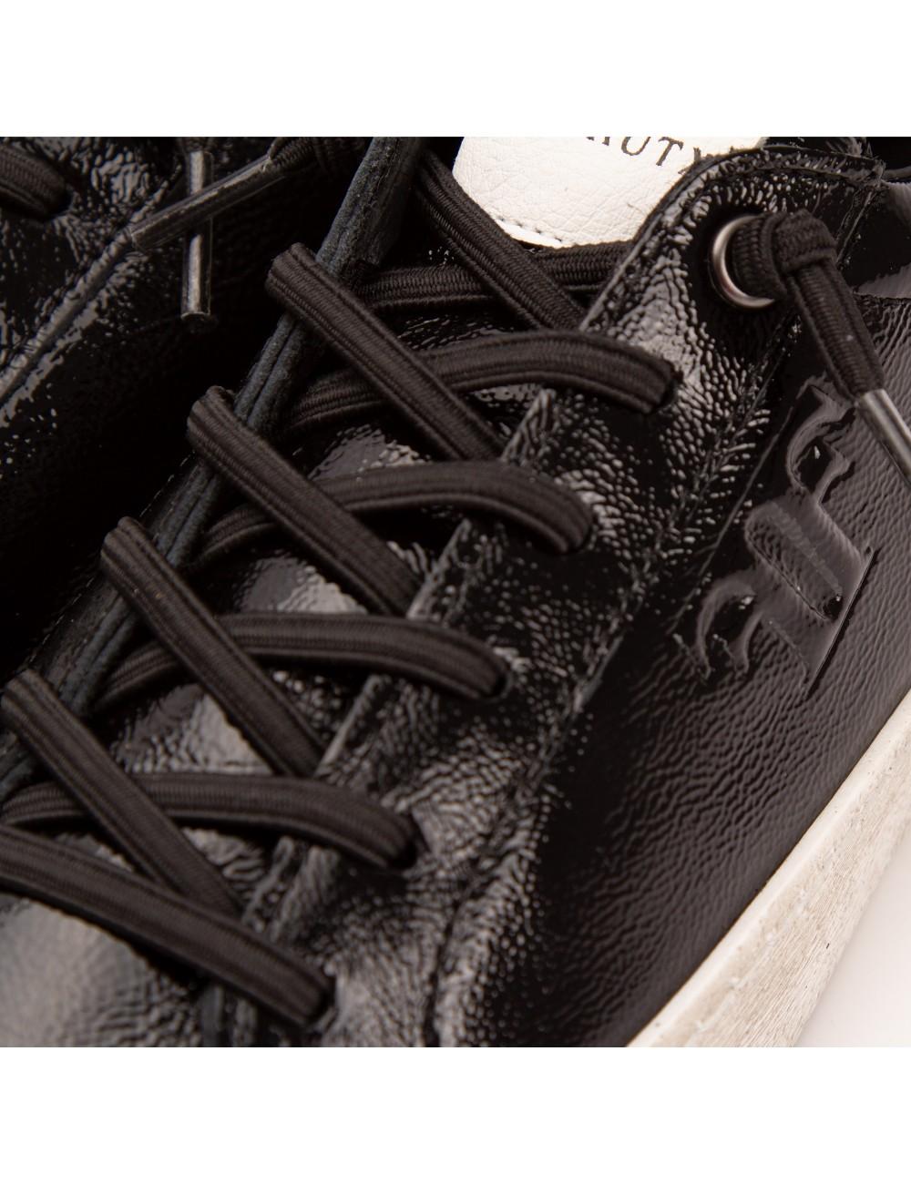 Farrutx BUZZ Charol Naplak Negro