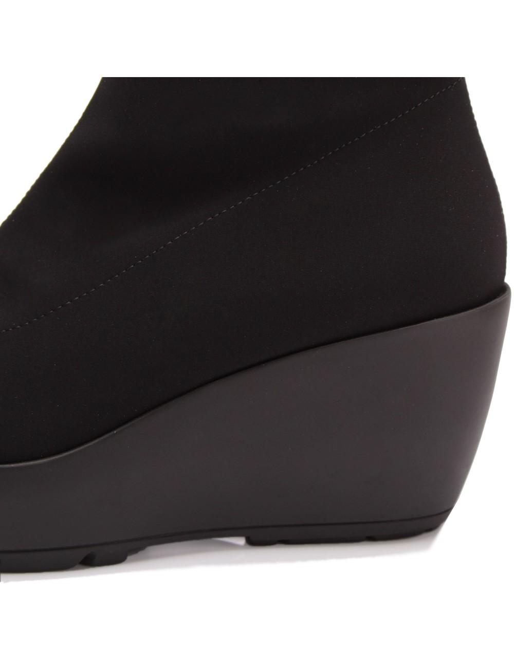 Farrutx DINA Tecno St. Negro