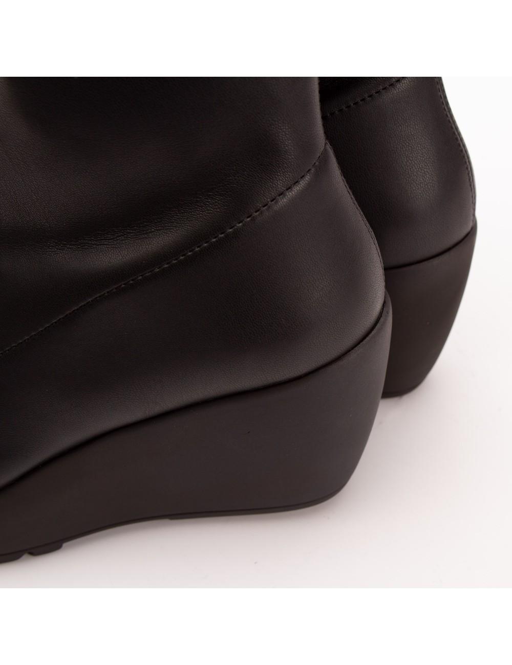 Farrutx DUCHESSA-LOG Napa St. Negro