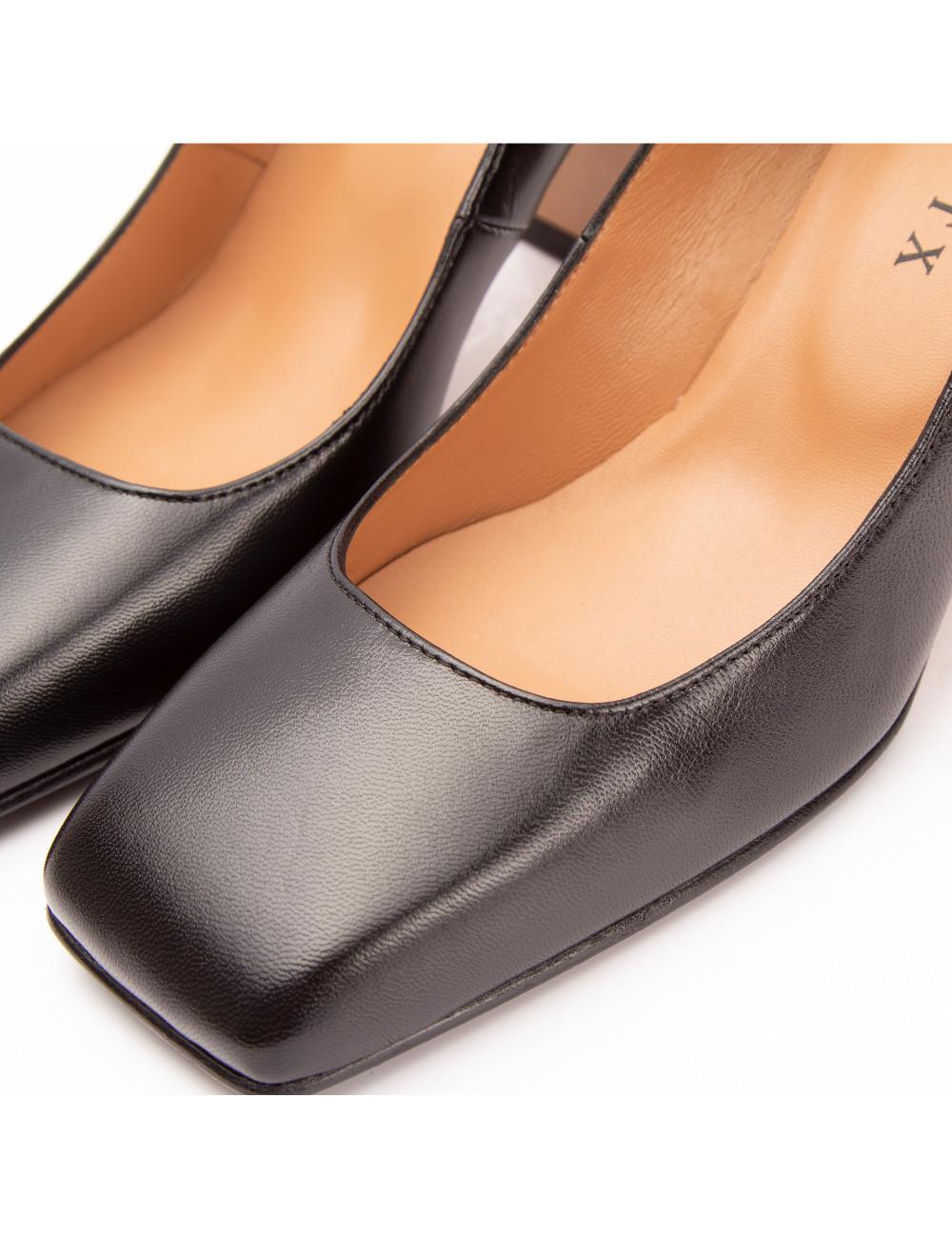 Farrutx EMERY Napa Negro